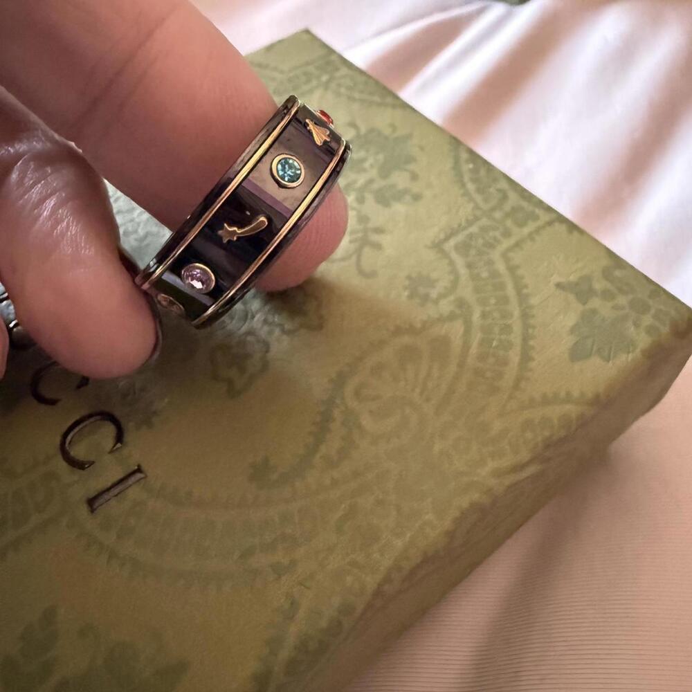 Gucci Black and Gold Ceramic Ring sz 8